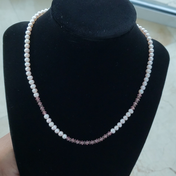 Pearl Necklace set - Picture 7 of 9